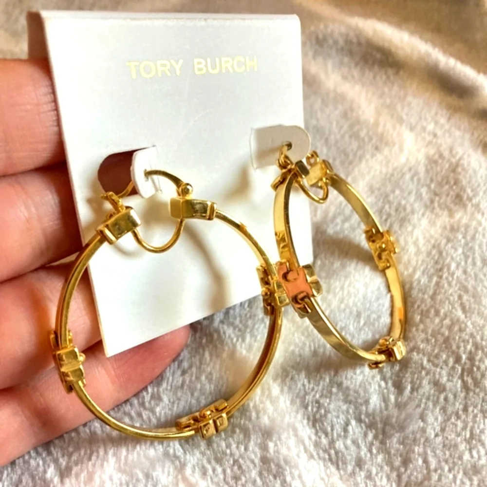 Tory Burch Serif T Hoops - Picture 3 of 4